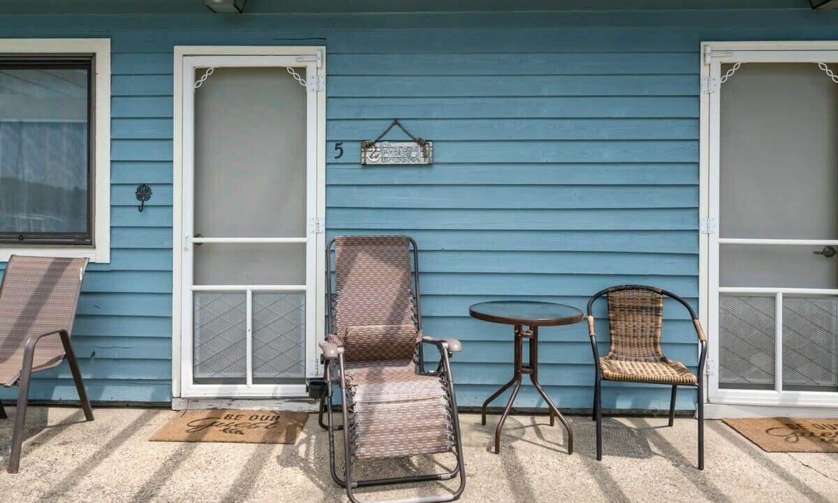 Photo of Outdoor in Mayfield