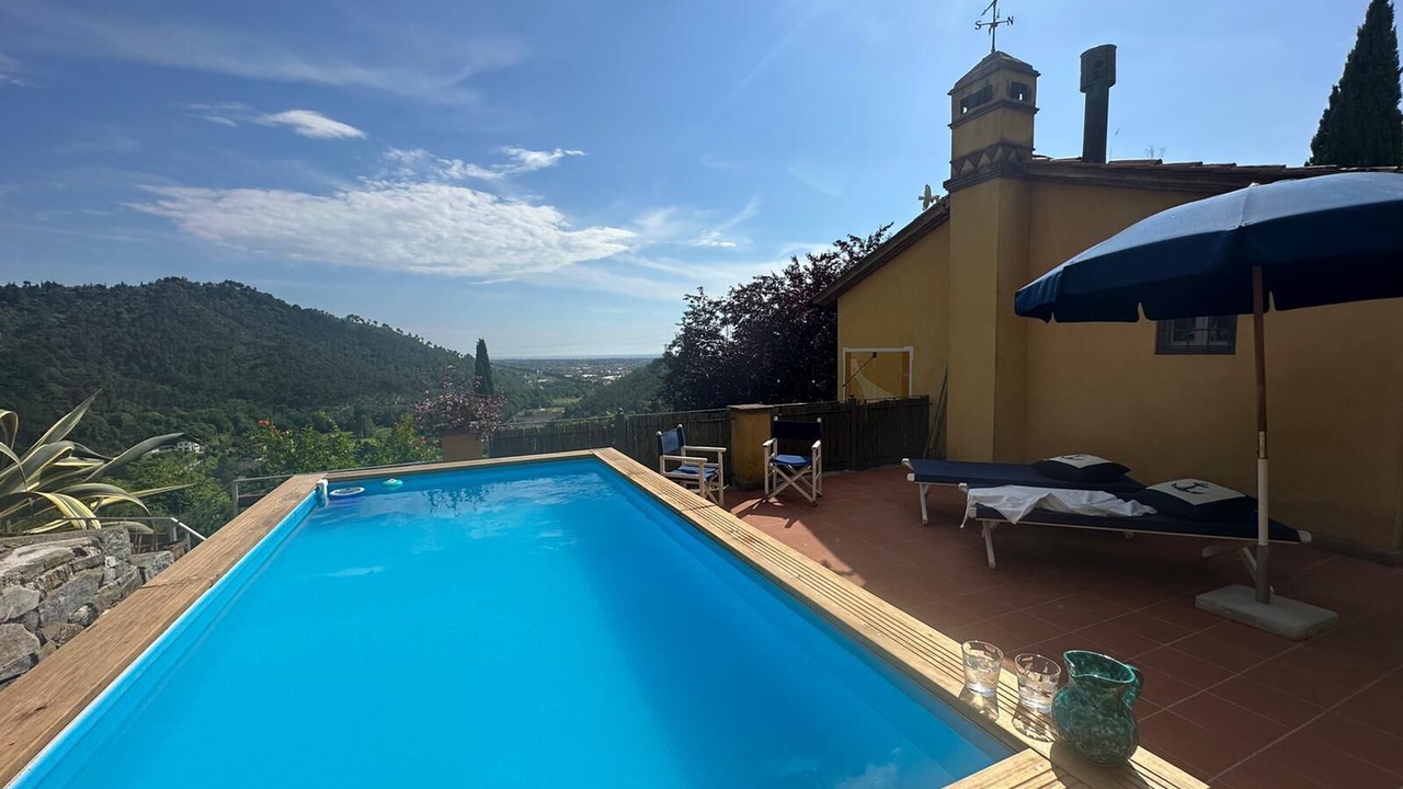 Photo of Patio Balcony in Camaiore