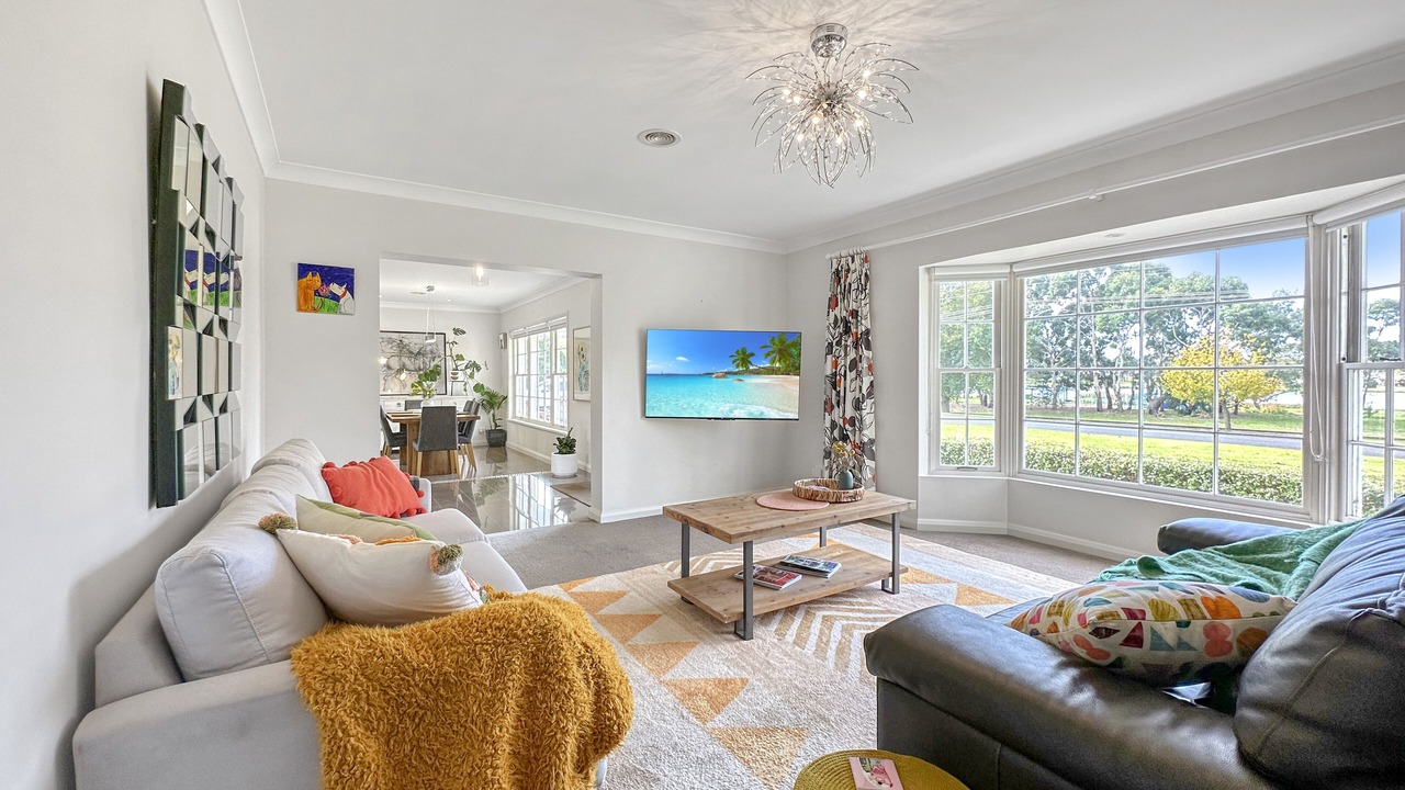 Photo of Livingroom in Hamilton
