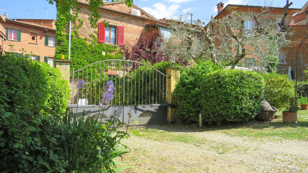 Photo of Others in Pozzo
