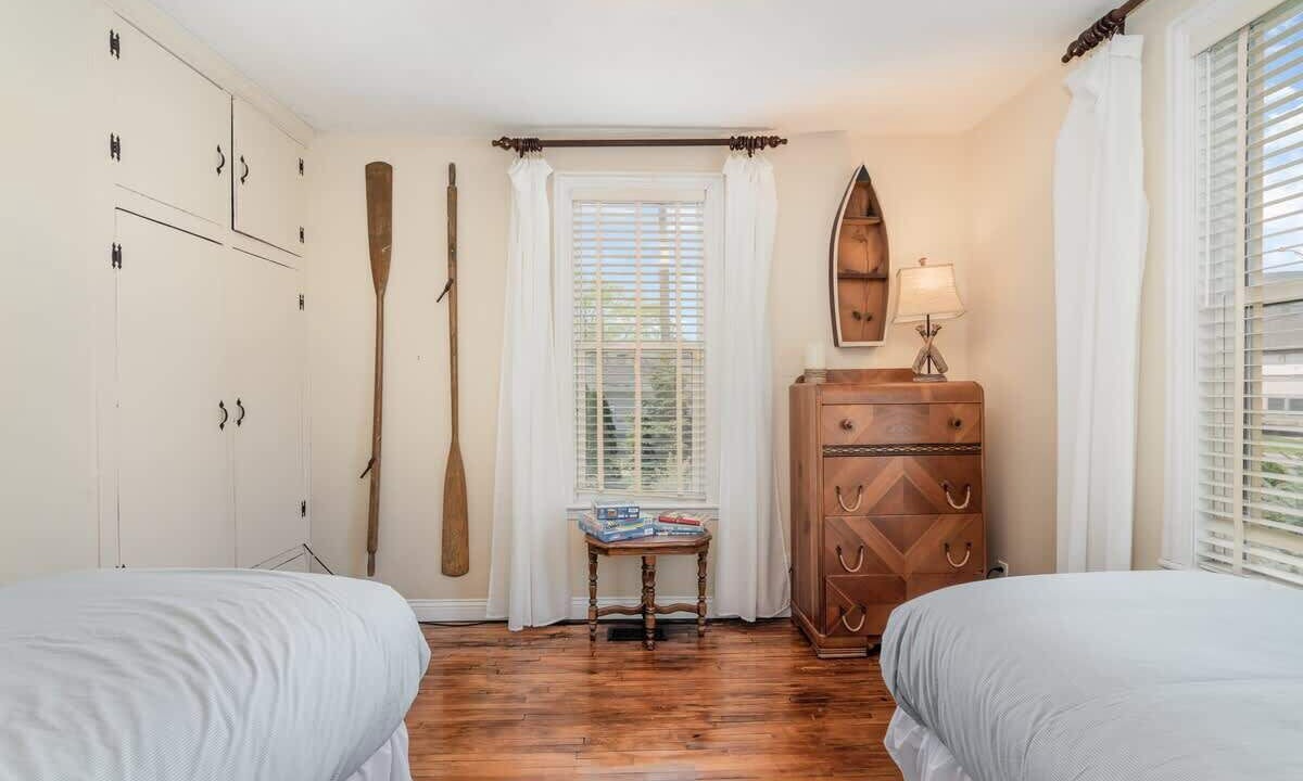 Photo of Bedroom in Michigan City