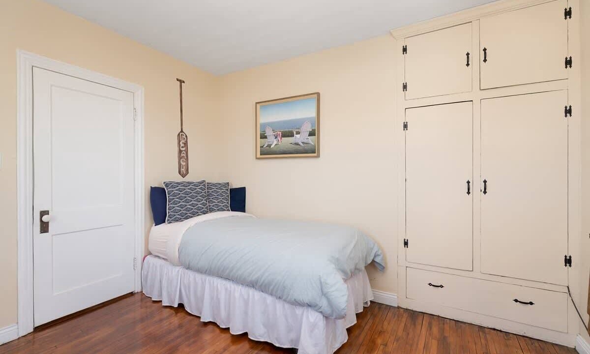 Photo of Bedroom in Michigan City