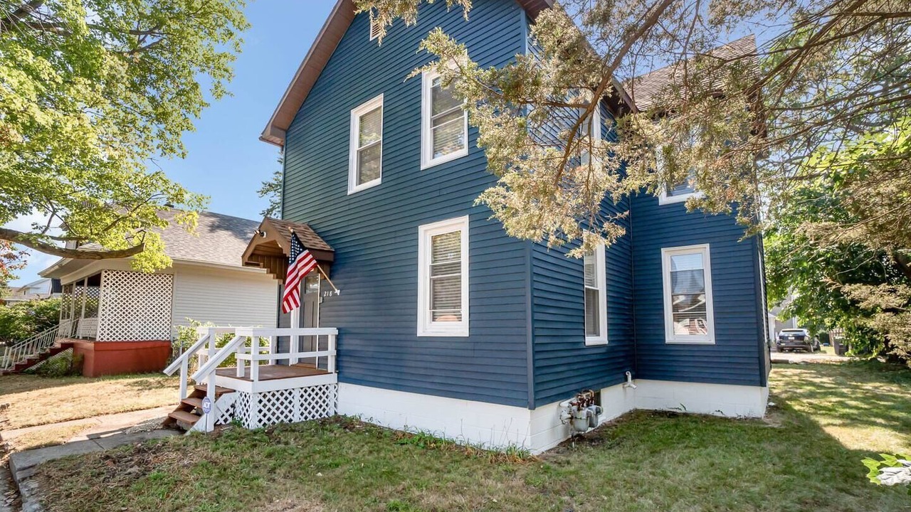 Photo of Outdoor in Michigan City