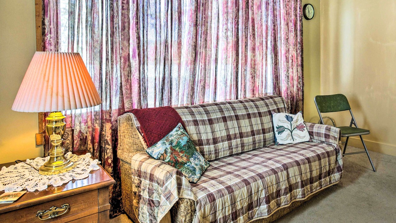Photo of Bedroom in Chassell
