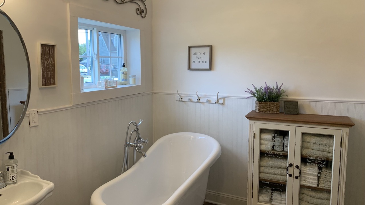 Photo of Bathroom in Delta County