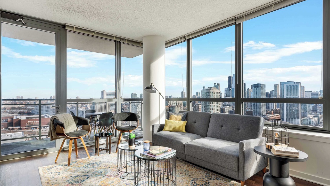 Photo of Livingroom in Downtown Chicago