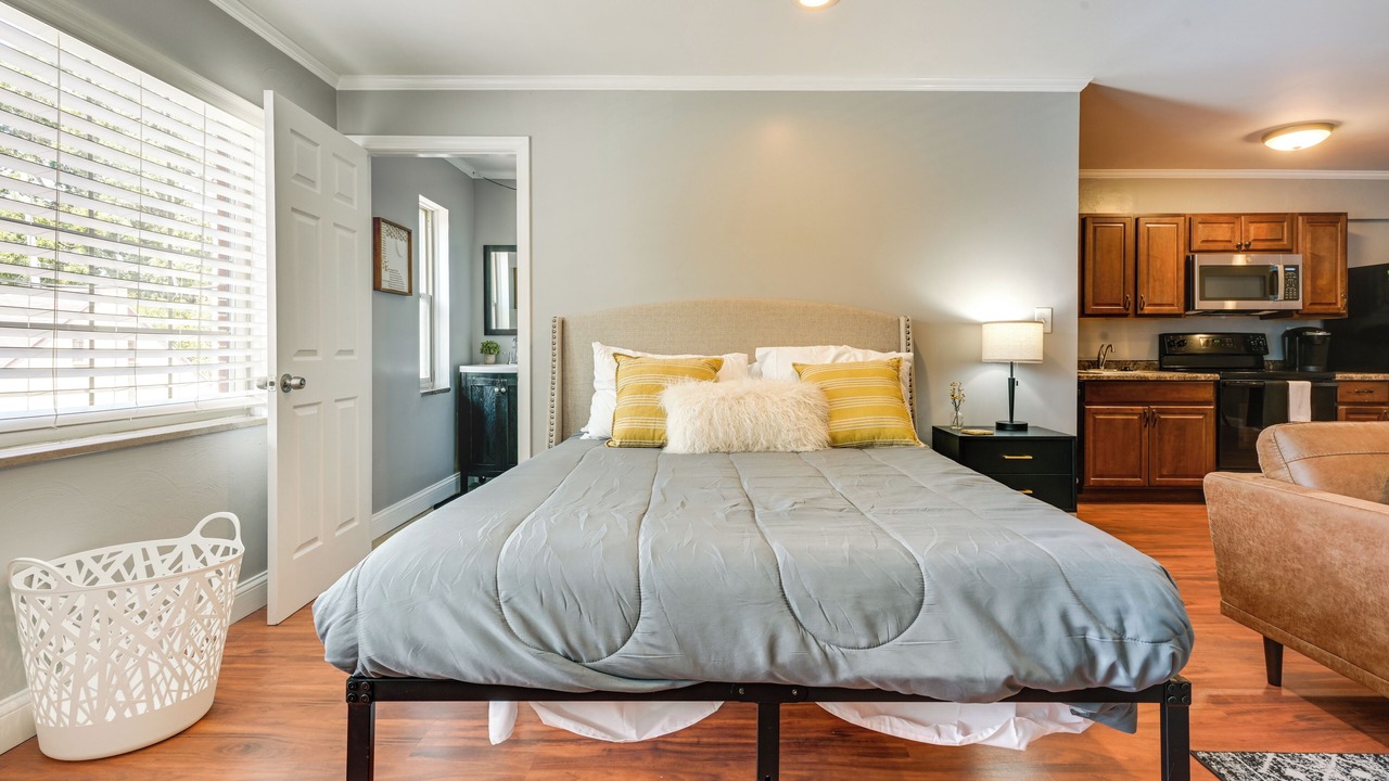 Photo of Bedroom in Toledo