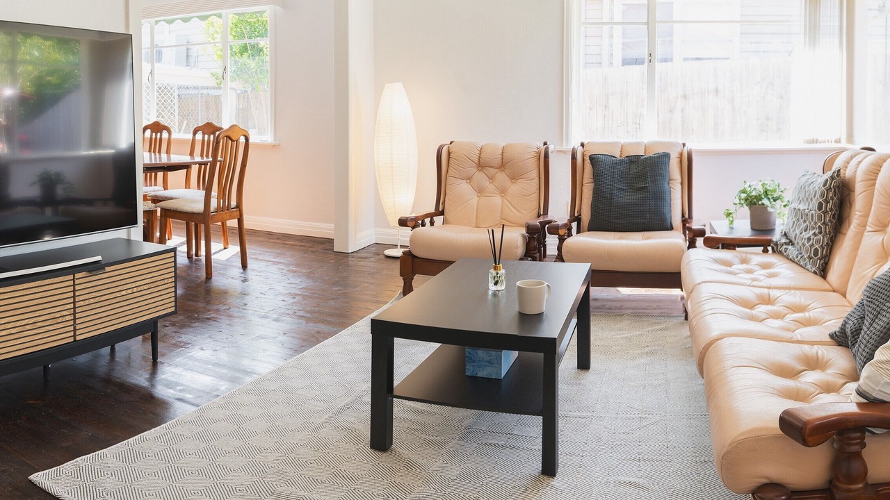 Photo of Livingroom in Hampton East