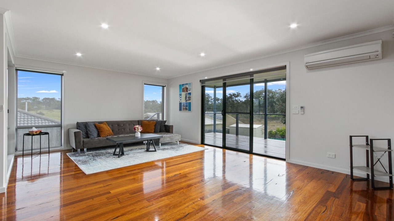 Photo of Livingroom in Lakes Entrance