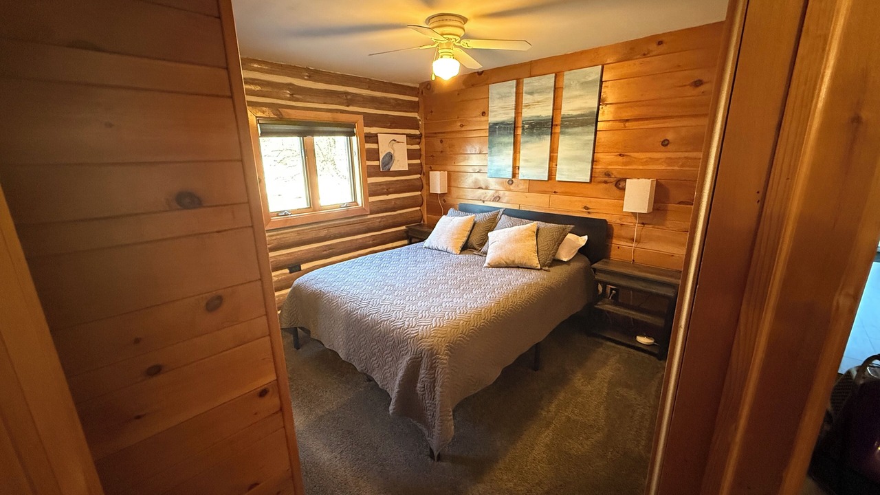 Photo of Bedroom in Suring