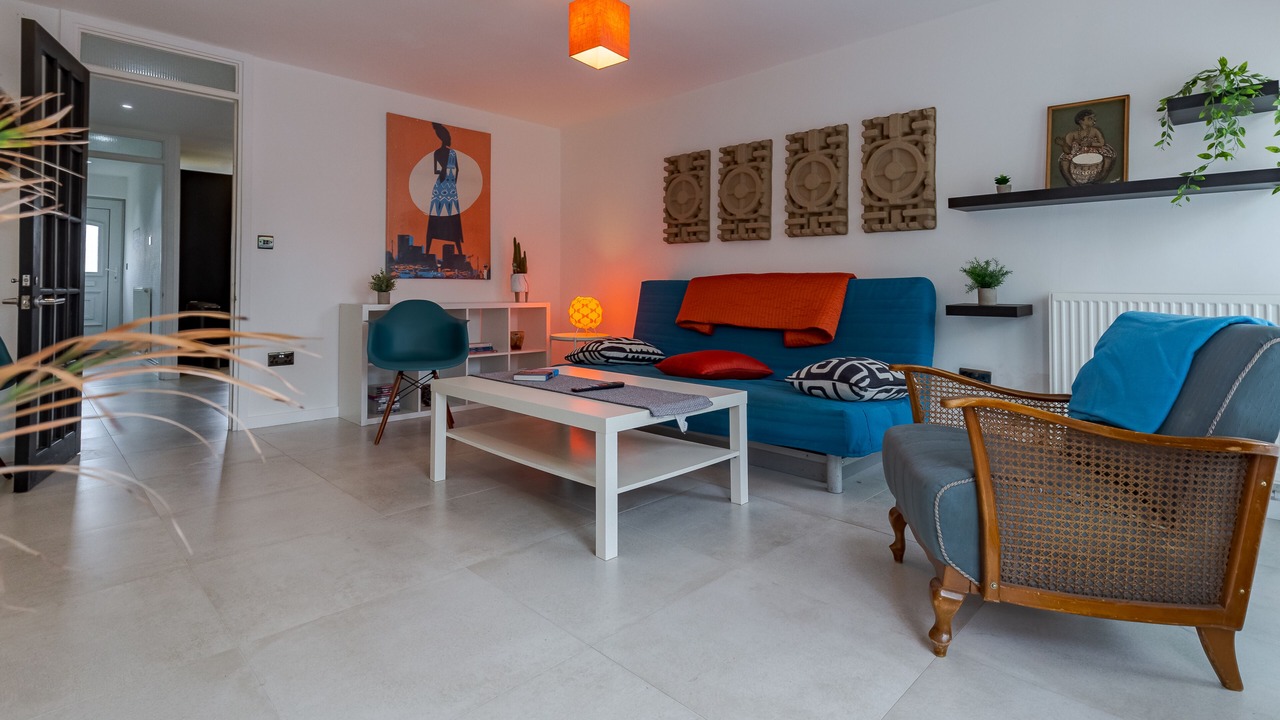 Photo of Livingroom in Smethwick