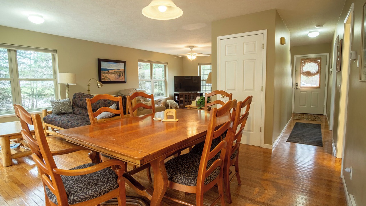 Photo of Livingroom in Glen Arbor