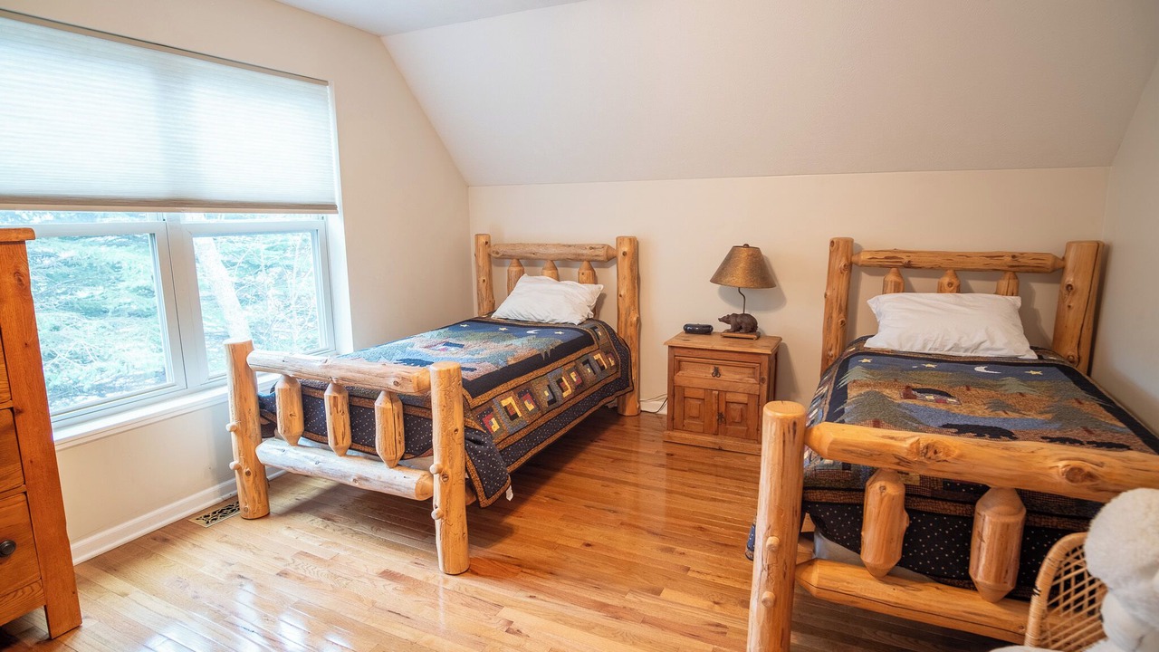 Photo of Bedroom in Glen Arbor