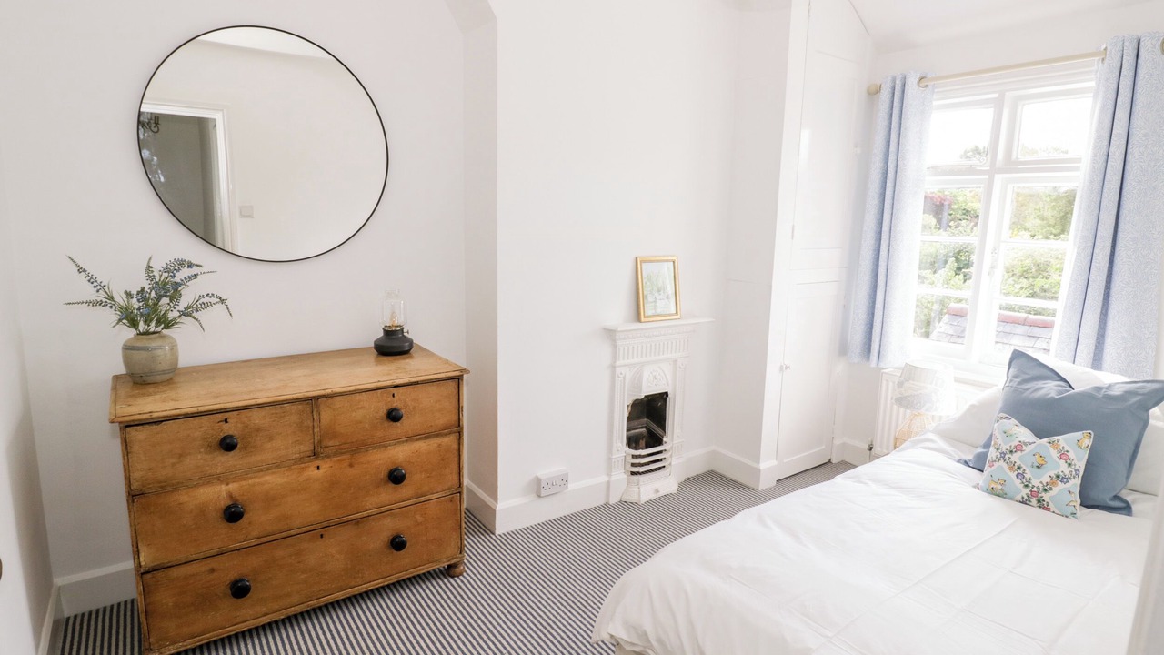 Photo of Bedroom in Sedgeberrow