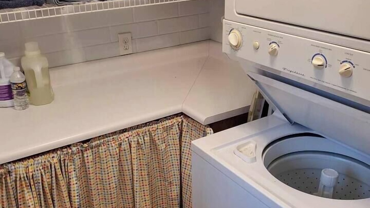 Photo of Bedroom in Oak Harbor