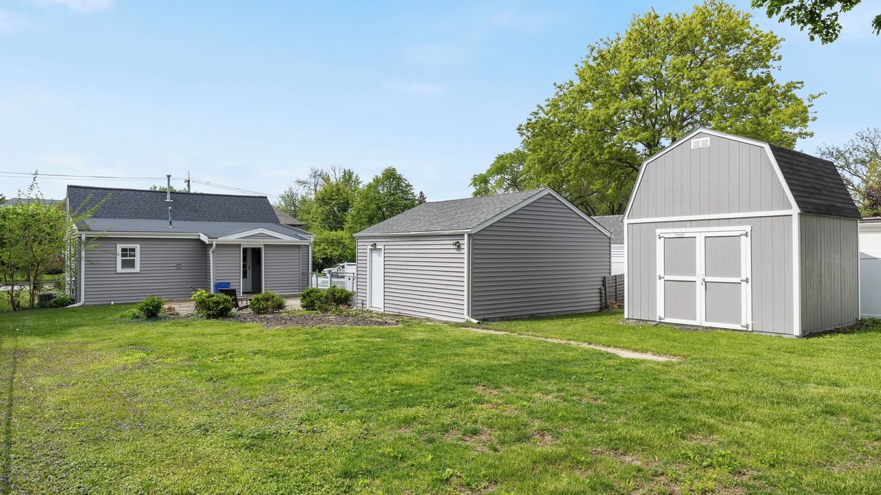 Photo of Outdoor in Westmont