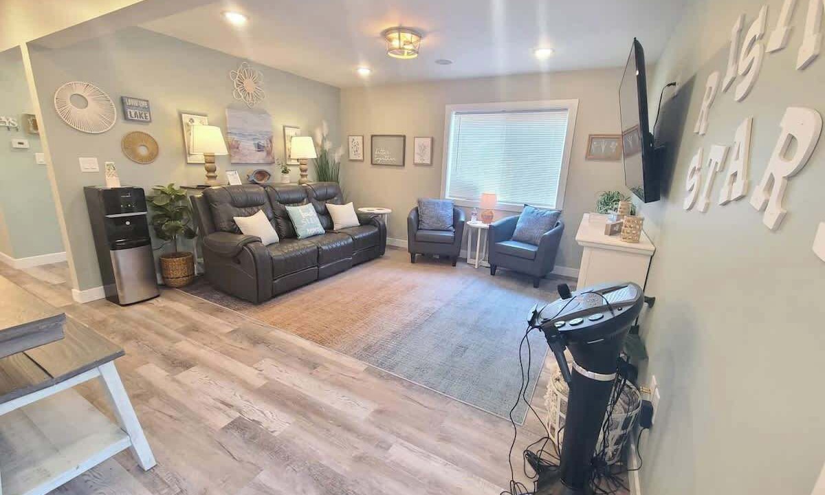 Photo of Livingroom in Portage