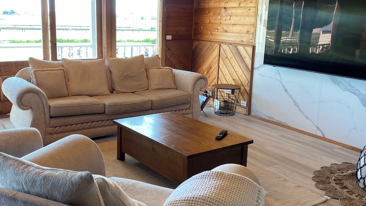 Photo of Livingroom in Bass