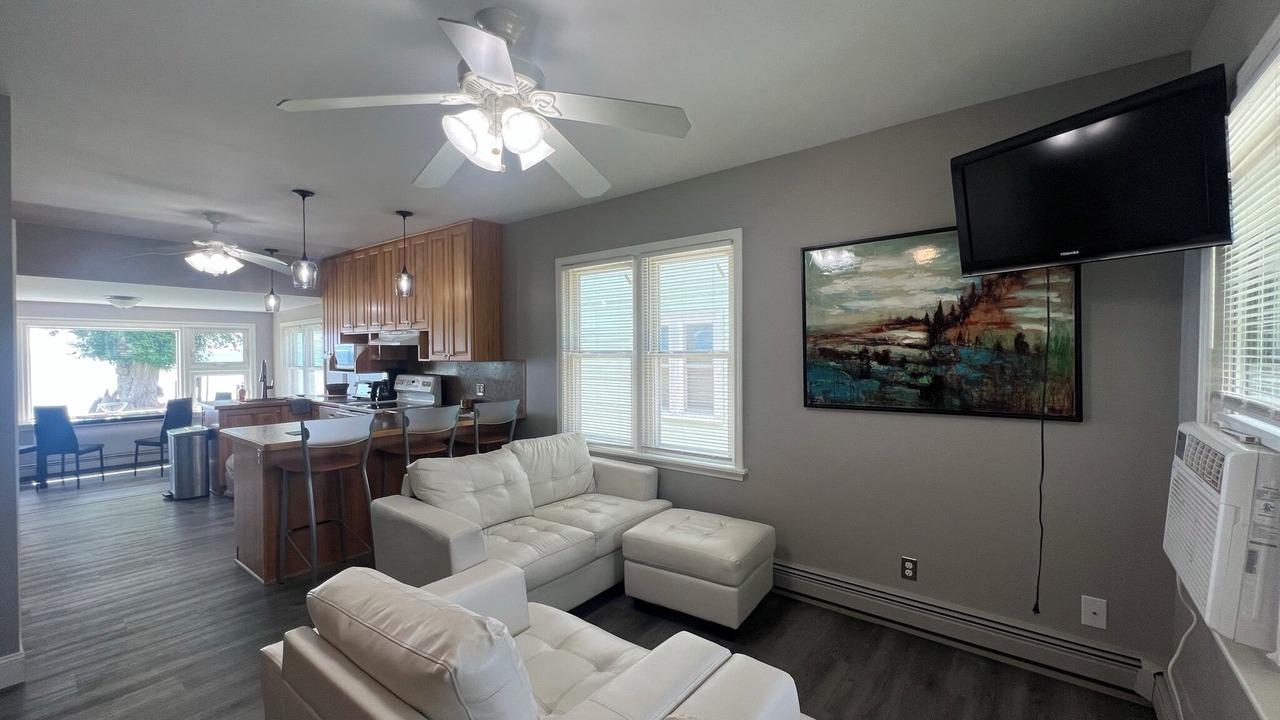 Photo of Livingroom in Anchorville