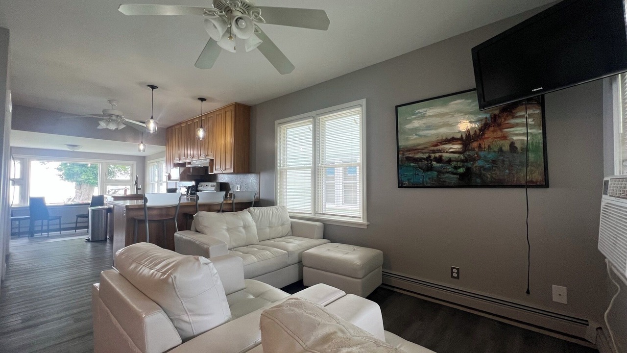 Photo of Livingroom in Anchorville