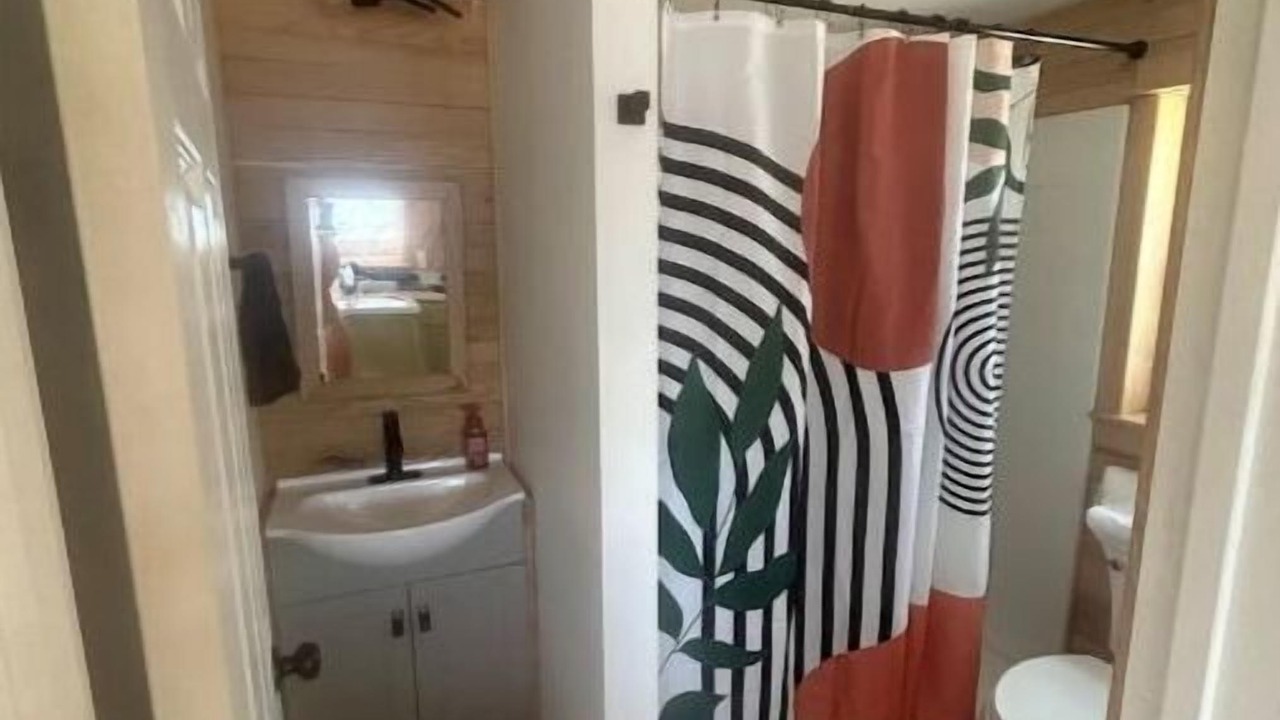 Photo of Bathroom in Six Lakes