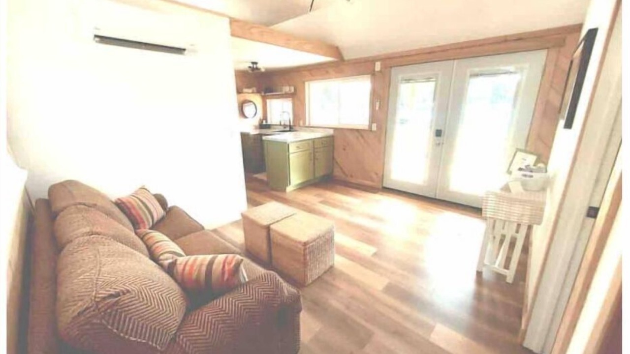 Photo of Livingroom in Six Lakes