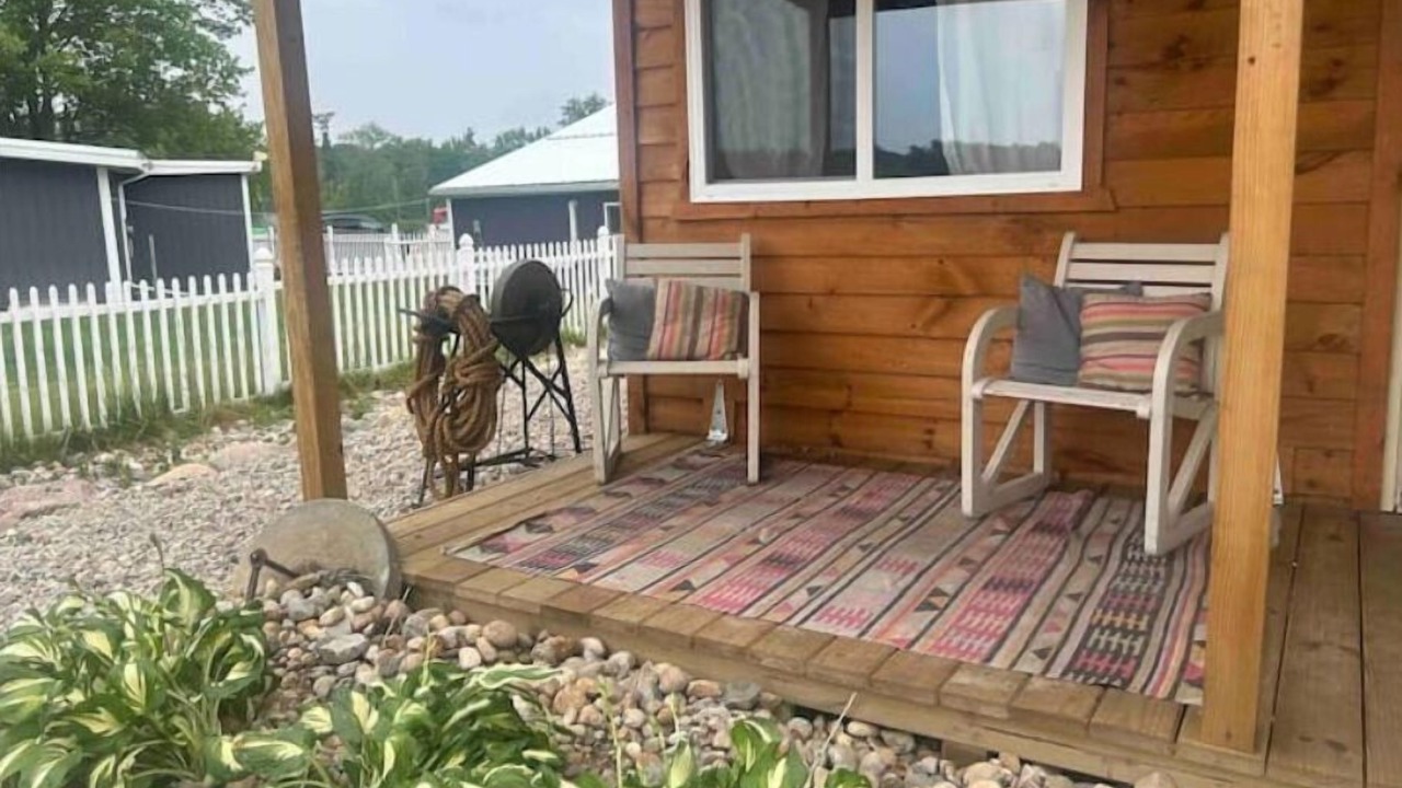 Photo of Patio Balcony in Six Lakes