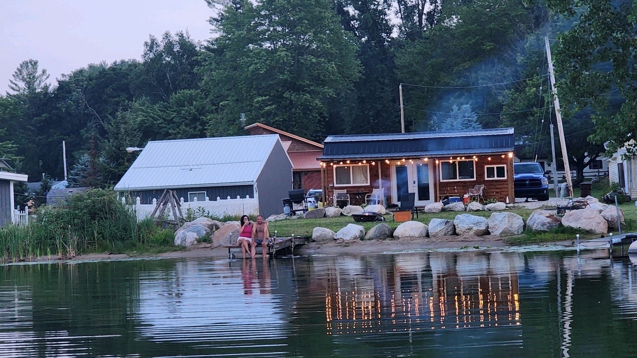 Photo of Others in Six Lakes