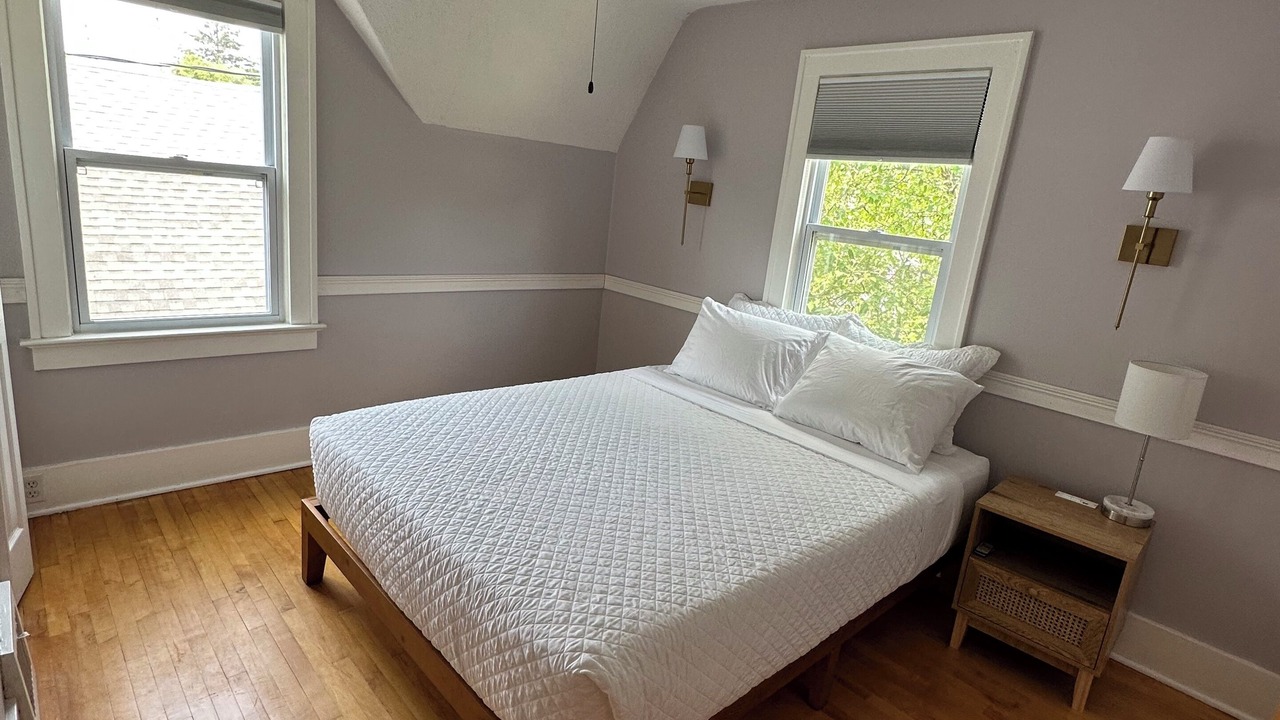 Photo of Bedroom in Midland