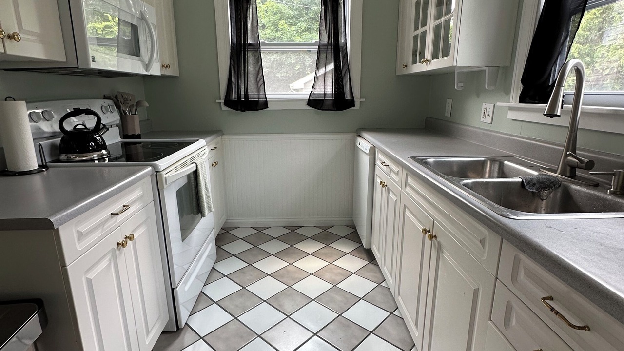 Photo of Kitchen in Midland