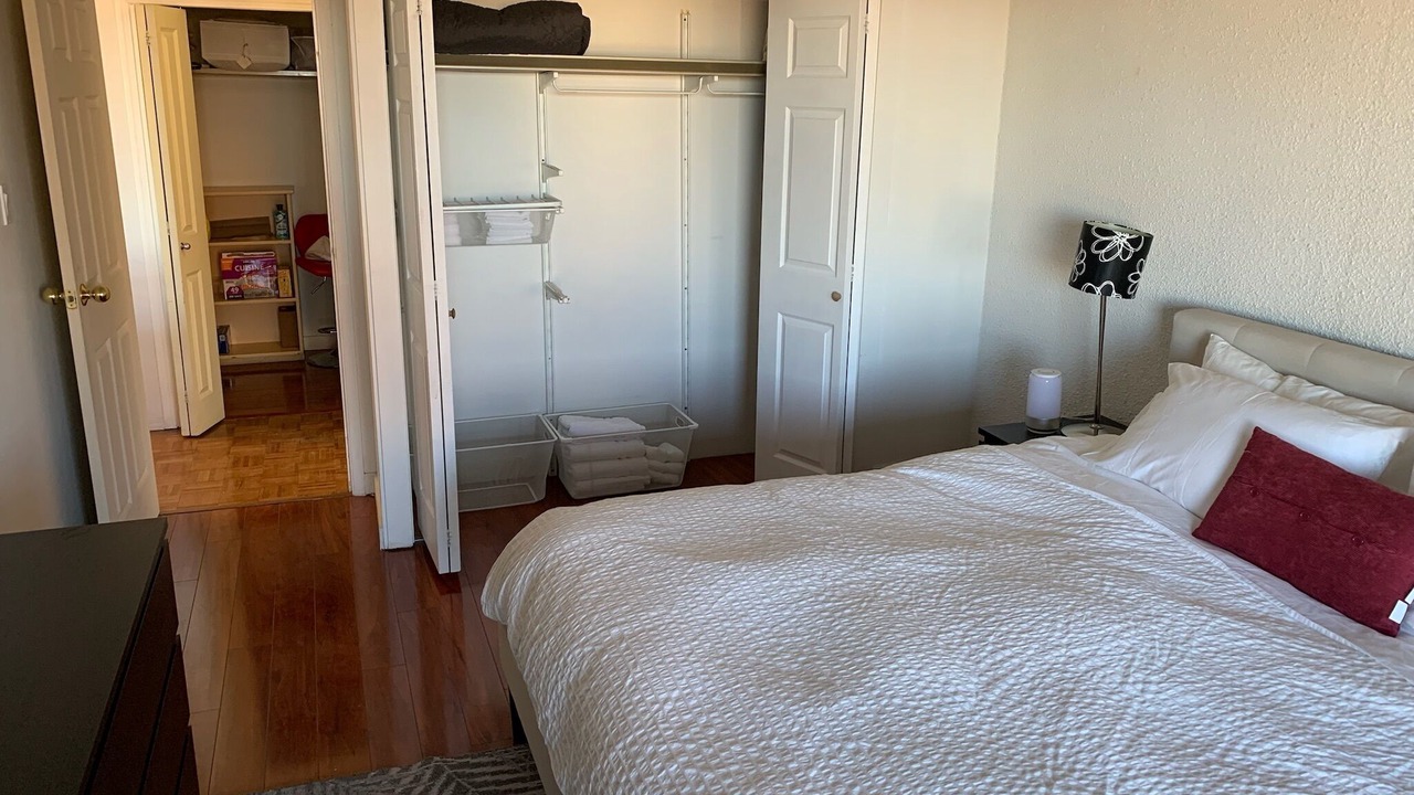 Photo of Bedroom in Downtown Calgary