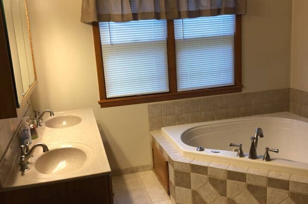 Photo of Bathroom in Gladstone