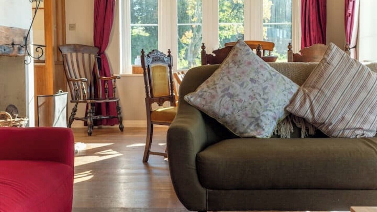 Photo of Livingroom in Chepstow
