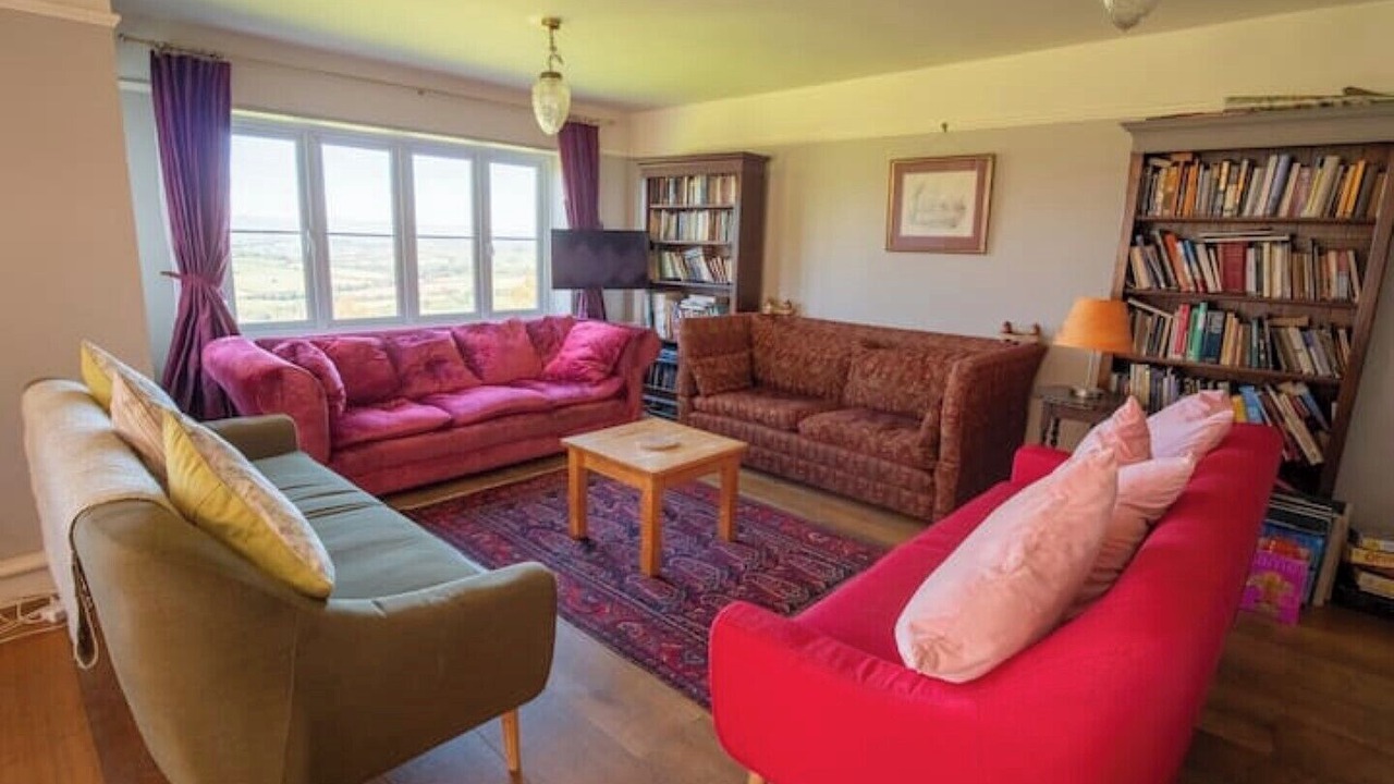 Photo of Livingroom in Chepstow