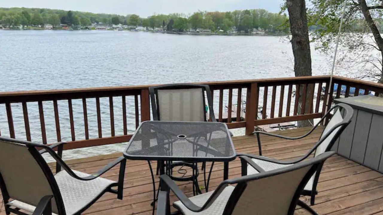Photo of Outdoor in Lakeview