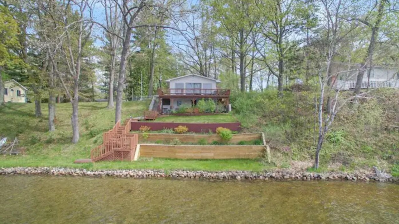 Photo of Outdoor in Lakeview