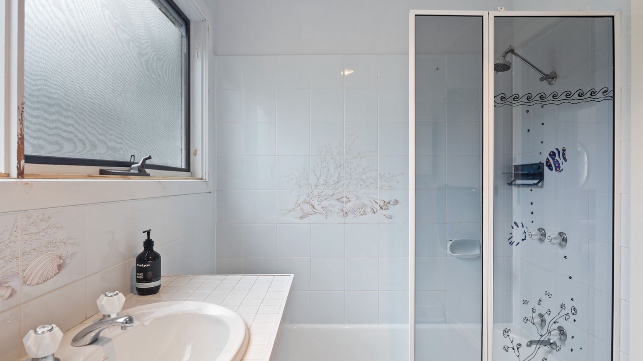 Photo of Bathroom in Inverloch