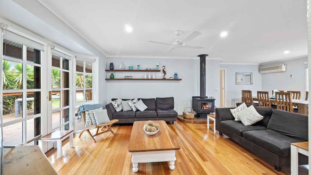 Photo of Livingroom in Inverloch