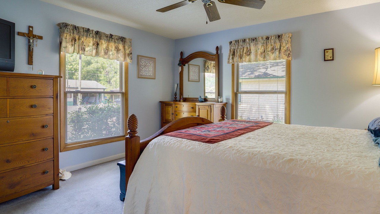 Photo of Bedroom in Vandalia