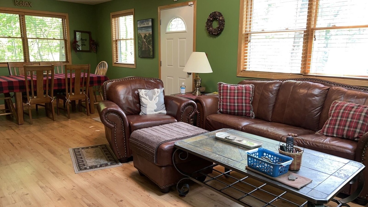 Photo of Livingroom in Michigan City