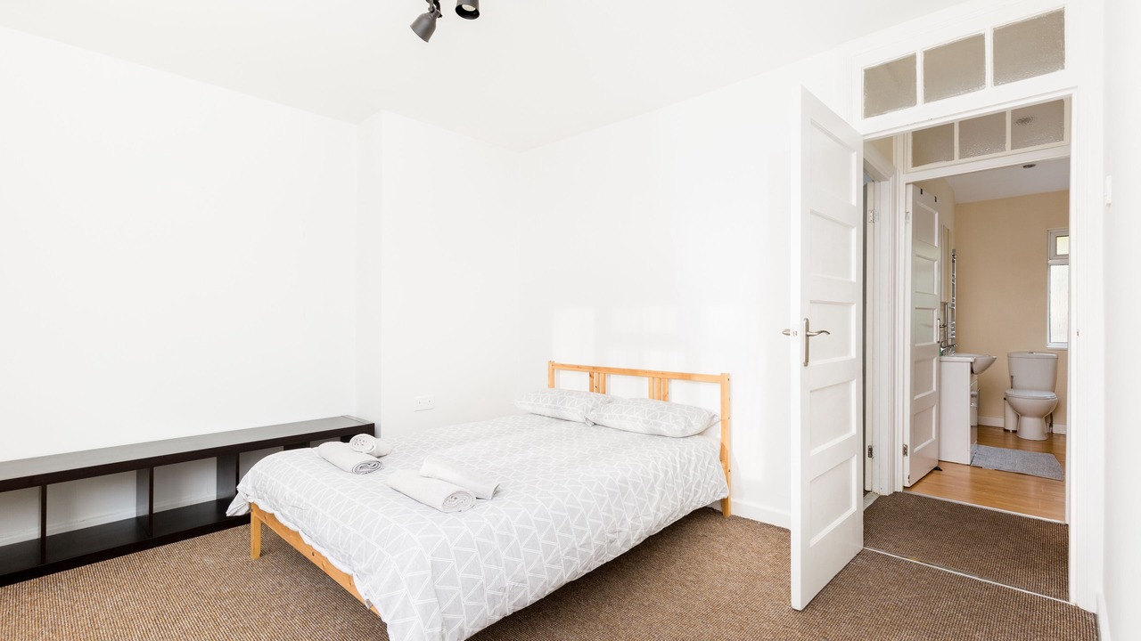 Photo of Bedroom in Cradley