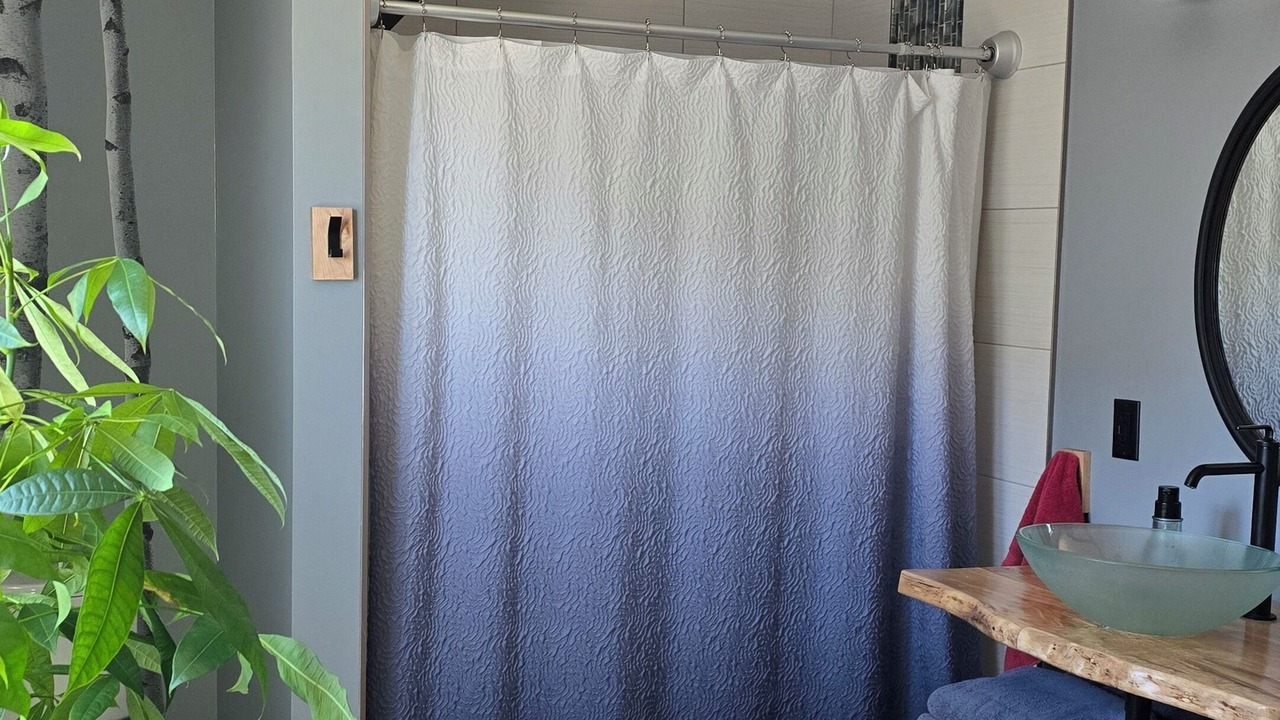 Photo of Bathroom in Lake Linden