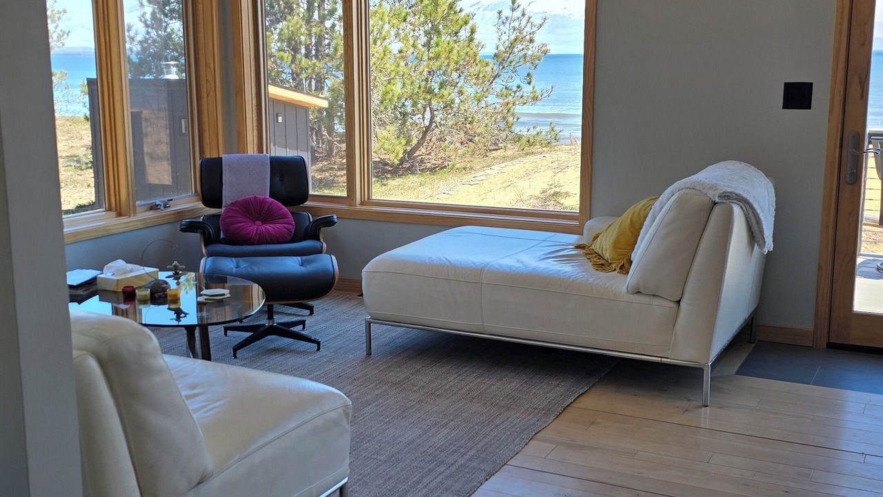 Photo of Bedroom in Lake Linden