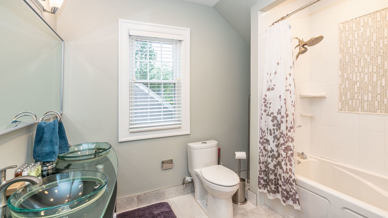 Photo of Bathroom in Dicken