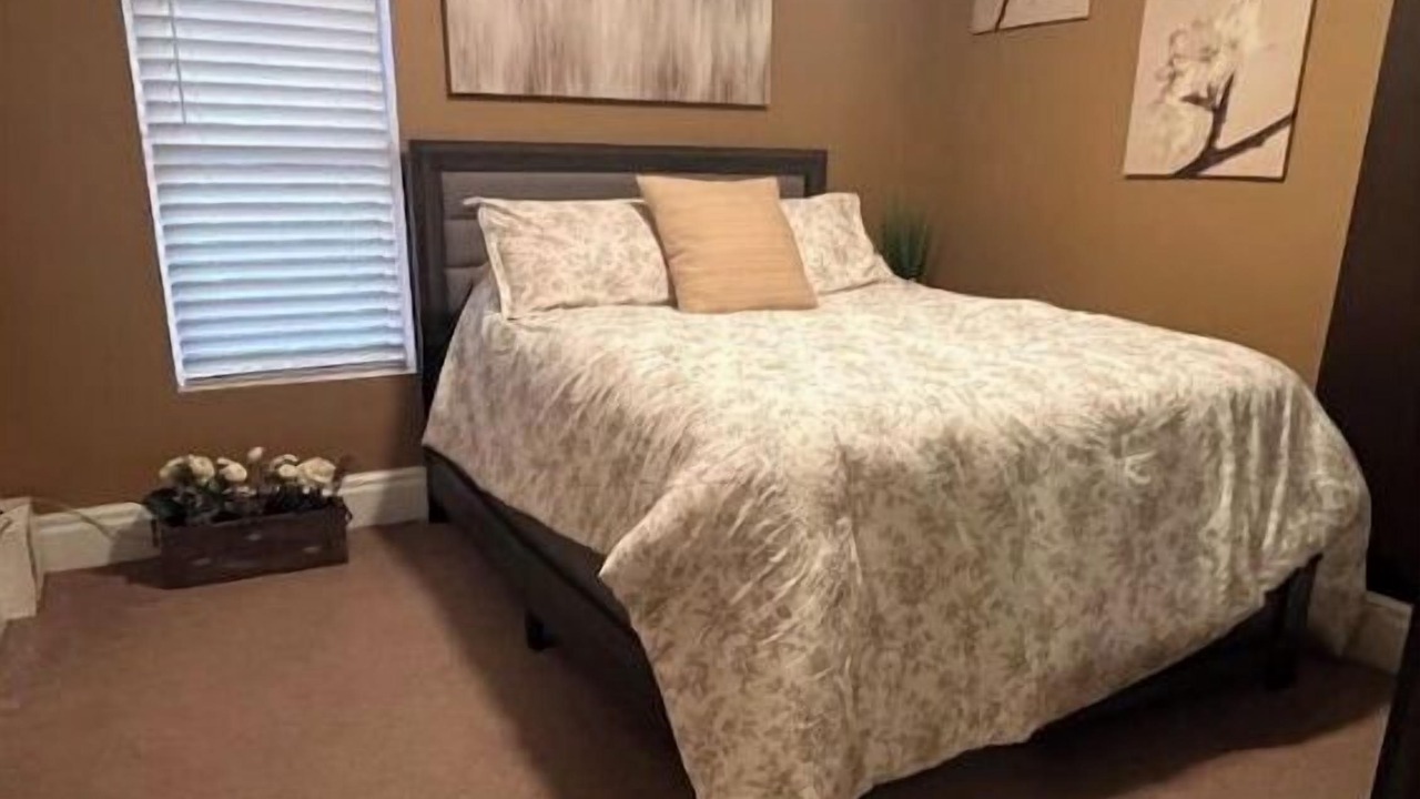 Photo of Bedroom in Toledo