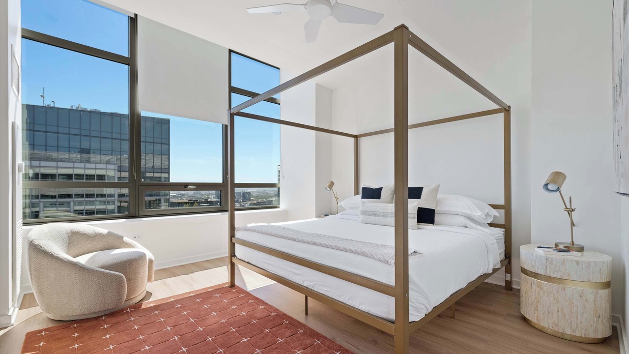 Photo of Bedroom in Downtown Chicago