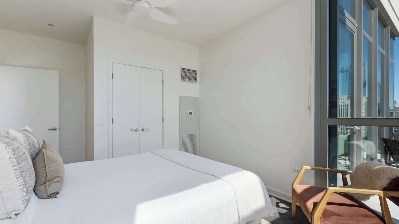 Photo of Bedroom in Downtown Chicago