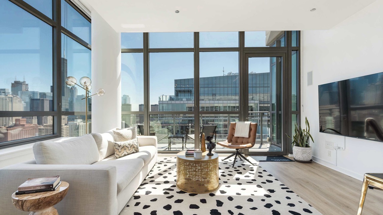 Photo of Livingroom in Downtown Chicago