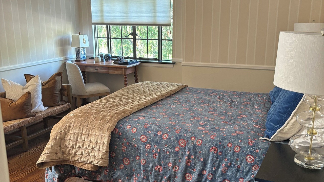 Photo of Bedroom in Burns Park