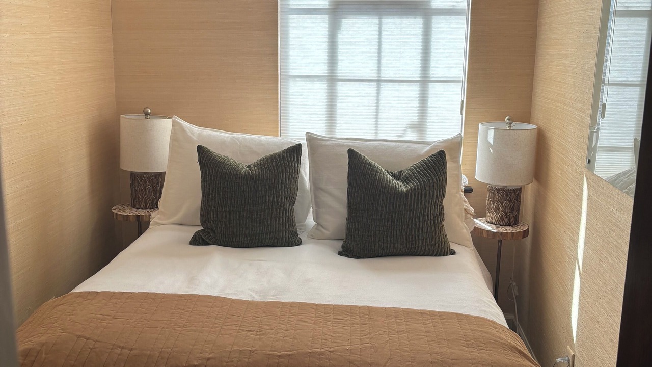 Photo of Bedroom in Burns Park